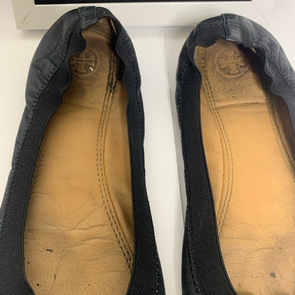 Tory Burch Black TLC Sedgewick Leather Flats W/ Gold Bow Detailing Size 9M - Picture 13 of 16